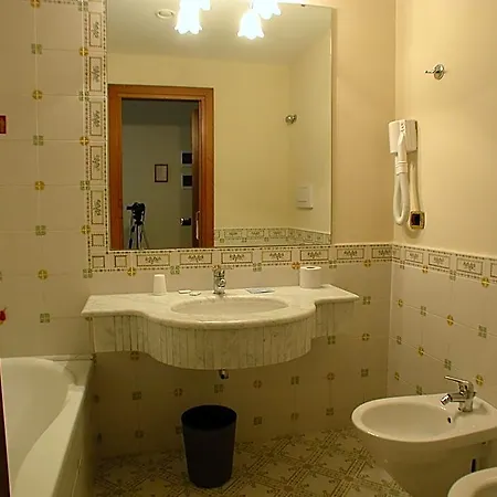 Igea Hotel 3*